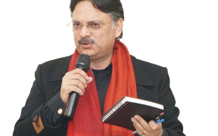 विधायक राजेश्वर सिंह की पहल : 50 आरडब्ल्यूए में एक साथ लगे मेगा वोटर एडिशन कैंप