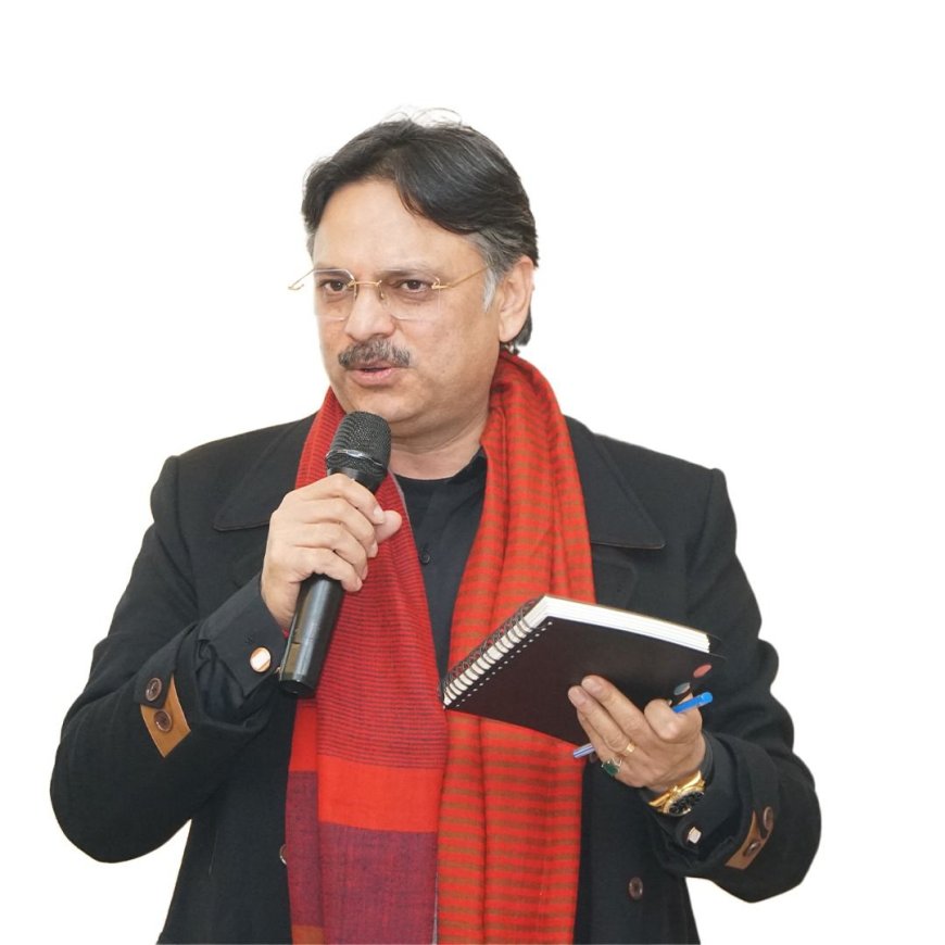 हेलमेट से बचेगा जीवन, डॉ. राजेश्वर सिंह का संकल्प