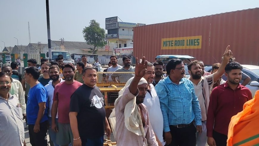 दरोगा खेड़ा डाइवर्जन कट को बंद करने से सड़क पार करना दूभर