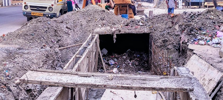 पीएनसी पर नाला निर्माण में लापरवाही बरतने का आरोप 