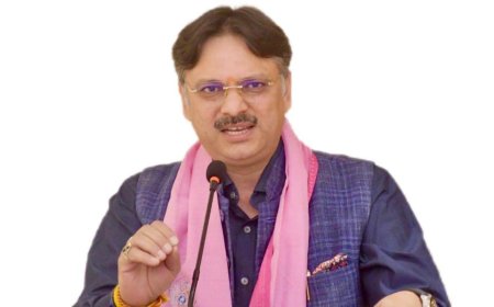 नारी-सम्मान पर  कांग्रेस-सपा का दोहरा मापदंड क्यों? : डॉ. राजेश्वर सिंह 